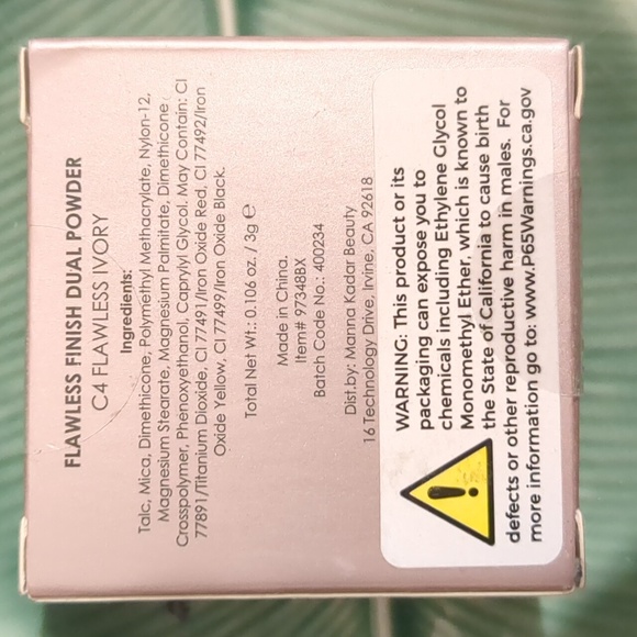 Dual Powder - Finishing Powder - Picture 2 of 3